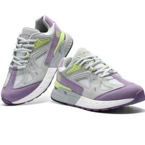 Fitville EUC purple suede wide fit sneaker size 6.5